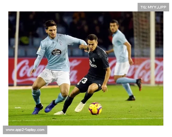 皇马主场0-2爆冷负于塞尔塔，积分榜落后巴萨4分。